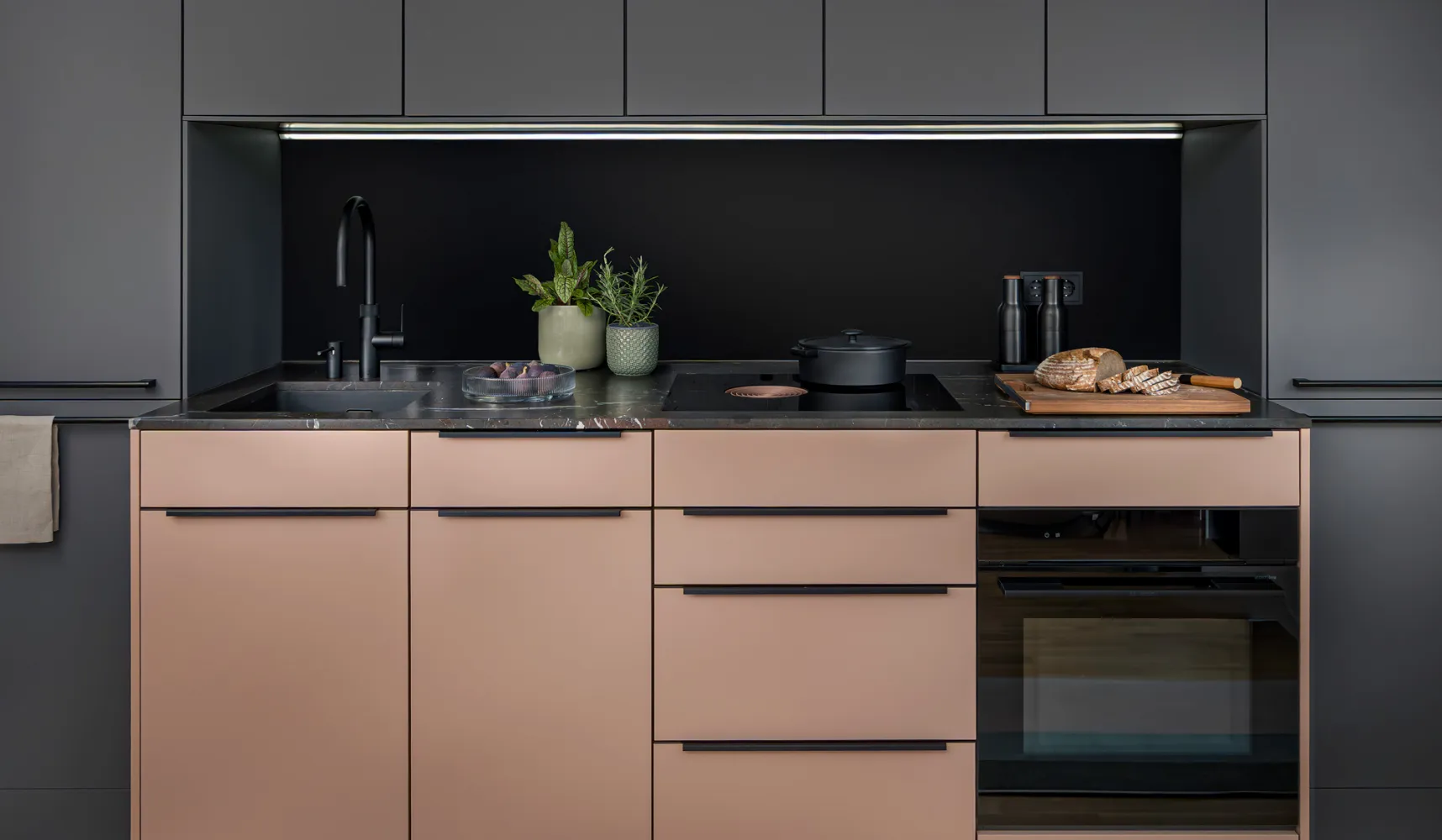 Kategorie: Architekturfotografie | Ort: München | Jahr: 2025 | Client: Dross&Schaffer | Name: Okan Sayan | Motiv: 02