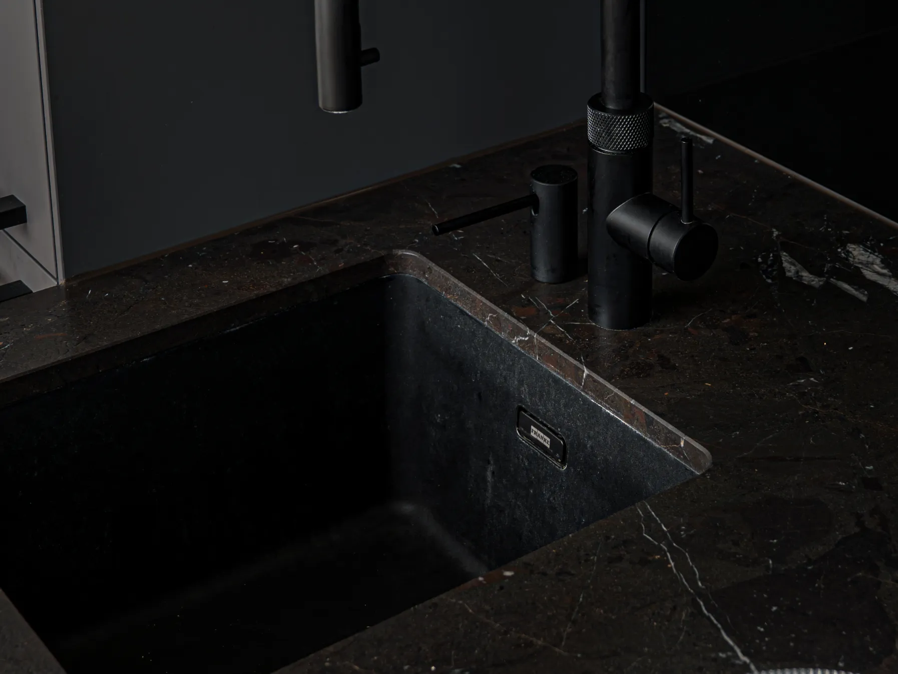 Kategorie: Architekturfotografie | Ort: München | Jahr: 2025 | Client: Dross&Schaffer | Name: Okan Sayan | Motiv: 08